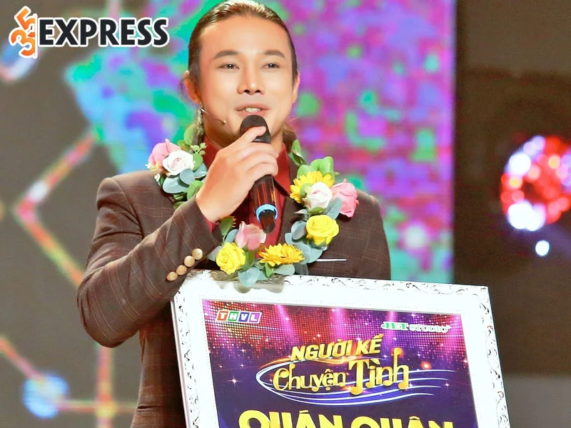 ca-si-tuan-nghia-dat-quan-quan-nguoi-ke-chuyen-tinh-mua-6-35express