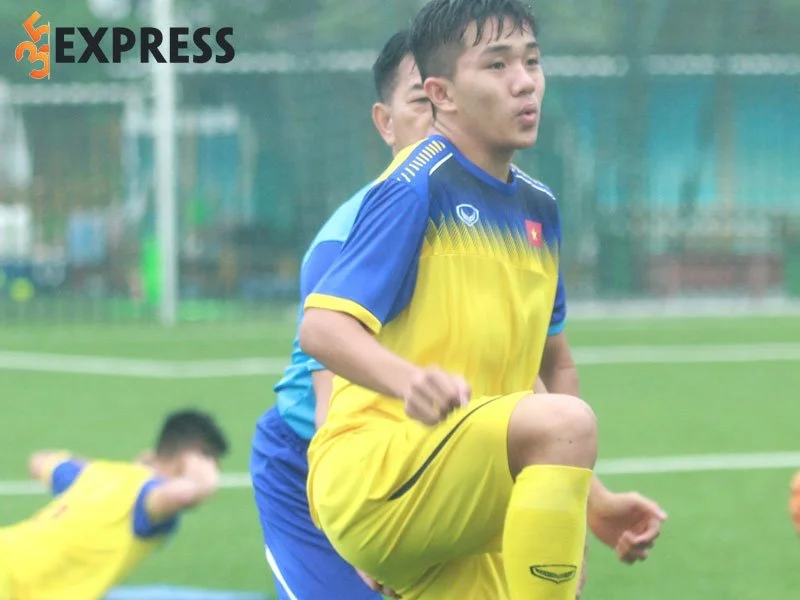 cau-thu-nguyen-thanh-khoi-la-ai-1-35express