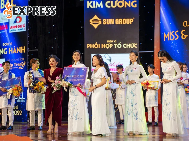 chang-duong-den-voi-danh-hieu-a-khoi-dai-su-sinh-vien-da-nang-cua-tran-thi-thoa-thuong-1-35express