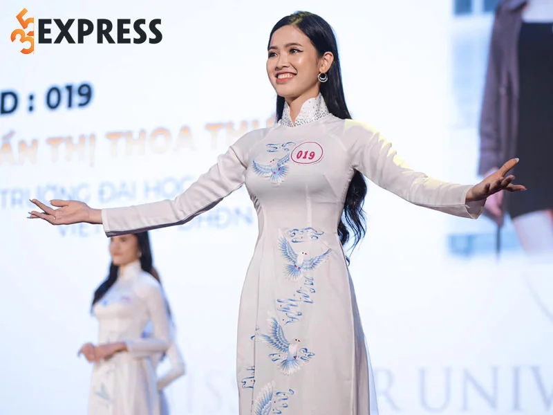 chang-duong-den-voi-danh-hieu-a-khoi-dai-su-sinh-vien-da-nang-cua-tran-thi-thoa-thuong-2-35express