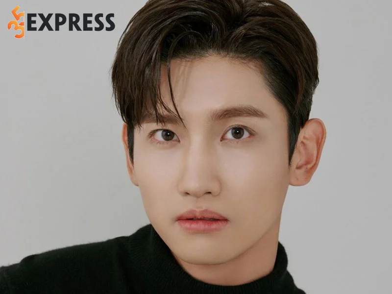 changmin-tvxq-la-ai-1-35express