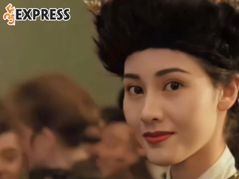co-duyen-den-voi-con-duong-dien-xuat-cua-ly-gia-han-2-35express
