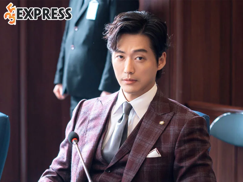 con-duong-su-nghiep-cua-nam-than-van-nguoi-me-nam-goong-min-2-35express
