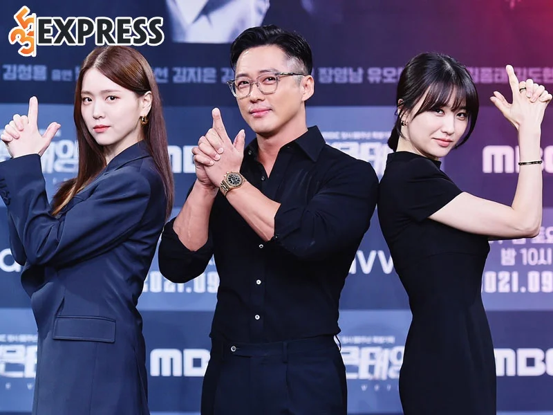 con-duong-su-nghiep-cua-nam-than-van-nguoi-me-nam-goong-min-3-35express