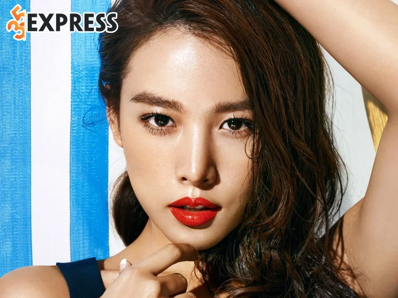 cuoc-hon-nhan-trac-tro-cua-jo-yoon-hee-4-35express