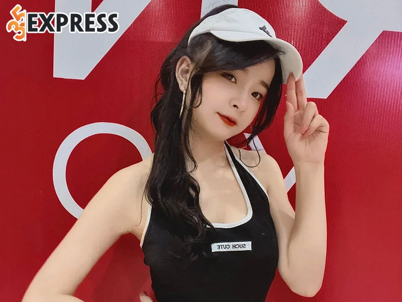 cuoc-song-cua-nu-streamer-9x-meo-2k4-sau-khi-bi-lo-clip-nong-35express