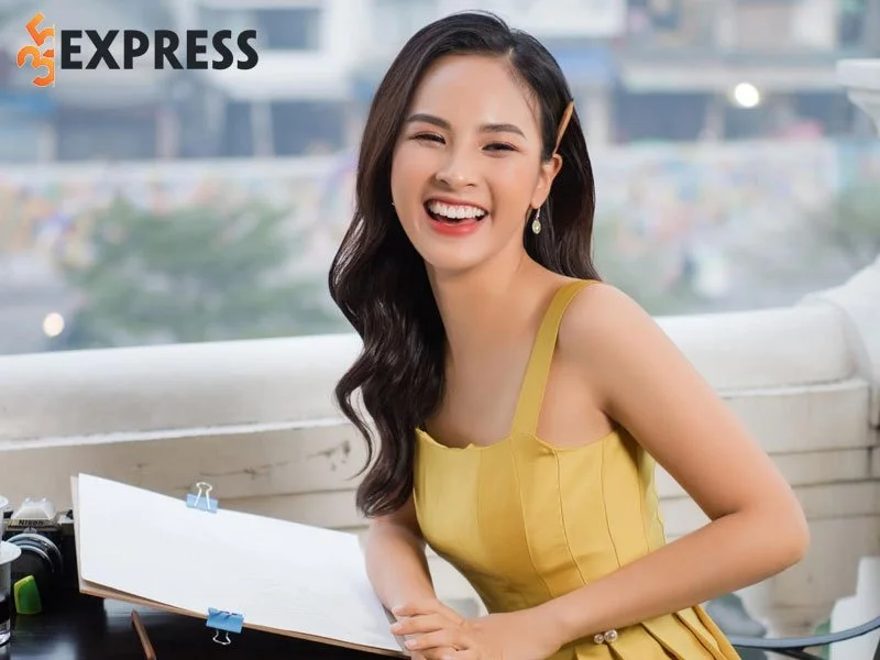 cuoc-song-doi-tu-cua-btv-quynh-nga-35express