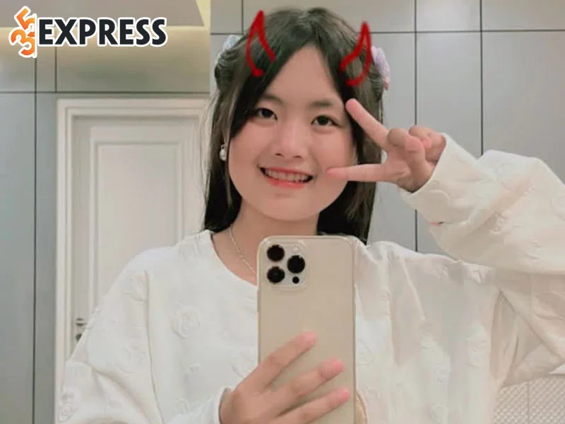 cuoc-song-hien-tai-cua-phung-phinh-sau-khi-tro-thanh-mau-doc-quyen-1-35express