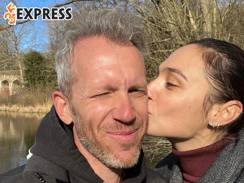 cuoc-song-hon-nhan-va-hoc-van-cua-gal-gadot-1-35express