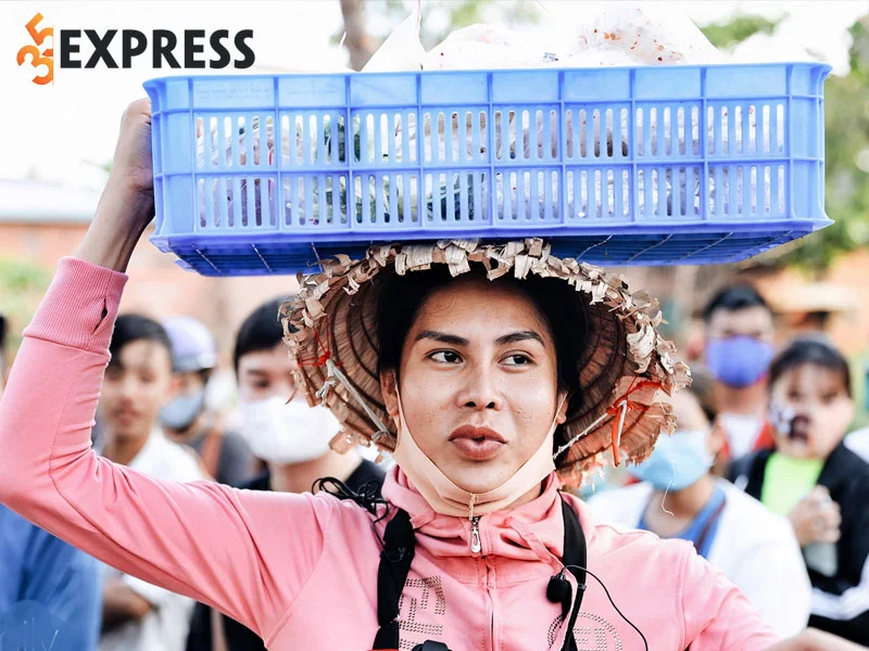 diva-cat-thy-la-ai-1-35express