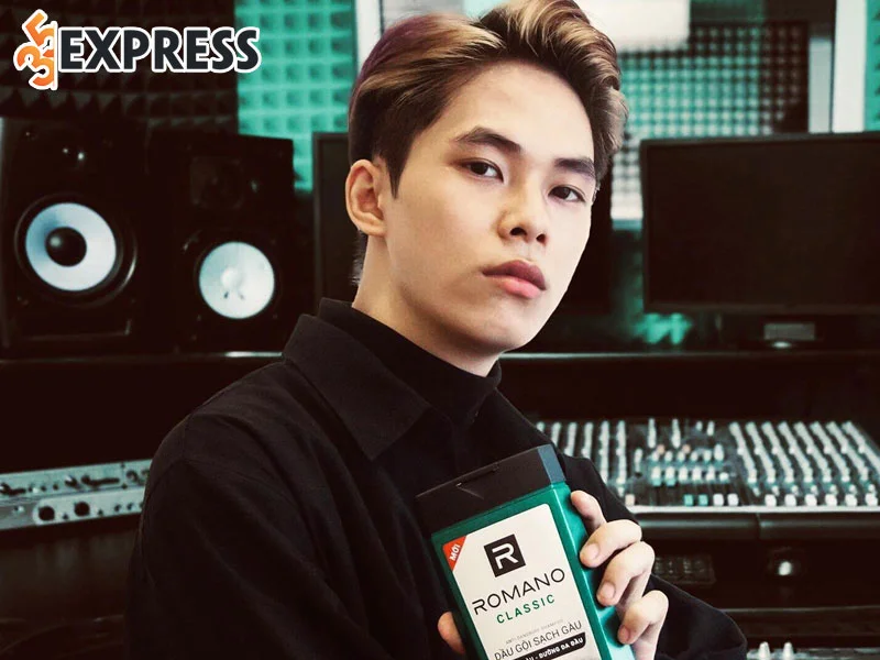 dlow-nam-rapper-tai-nang-lam-day-song-cong-dong-mang-1-35express