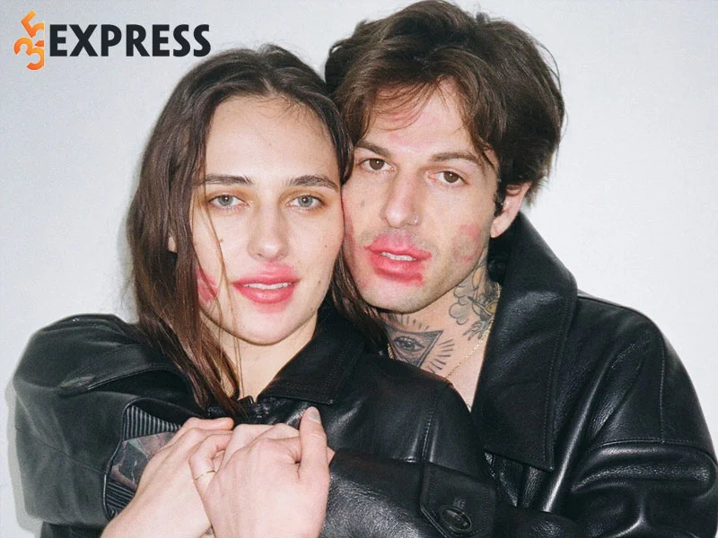 doi-tu-nam-ca-si-jesse-rutherford-devon-lee-carlson-35express