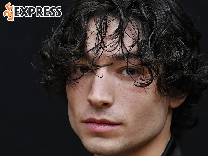 ezra-miller-la-ai-1-35express