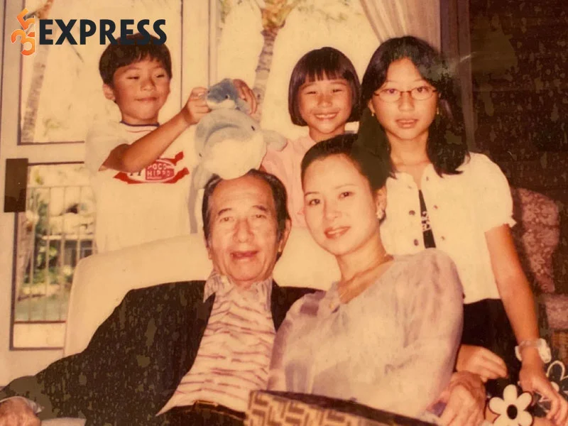 ha-sieu-lien-con-gai-dep-nhat-cua-ha-hong-san-35express