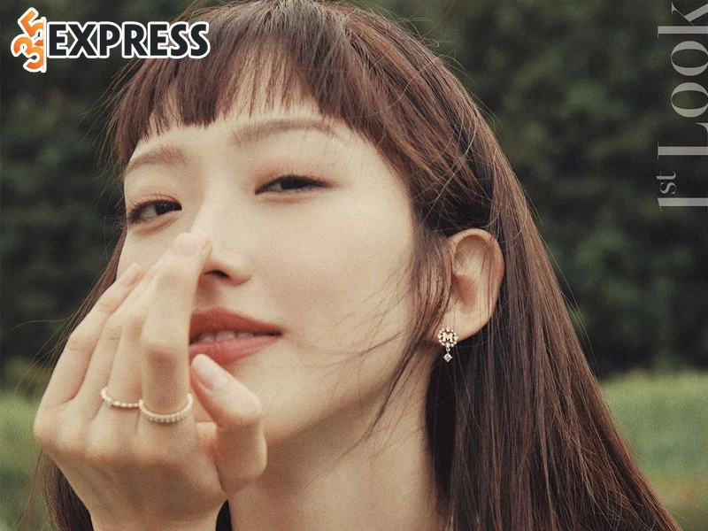 han-ji-hyun-tai-gioi-co-nao-1-35express