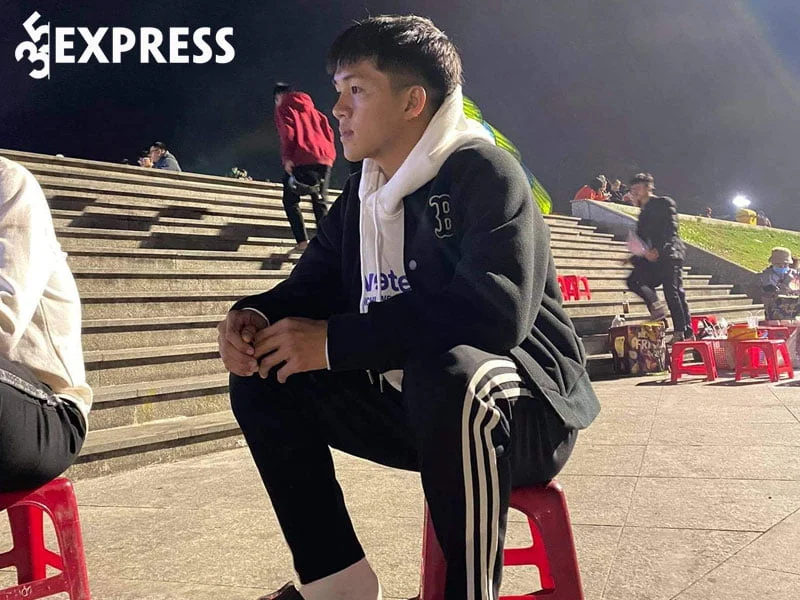 hanh-trinh-chinh-phuc-uoc-mo-cua-cau-thu-nguyen-thanh-khoi-3-35express