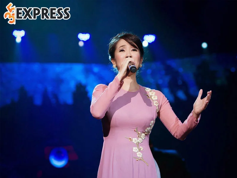 hanh-trinh-khoi-nghiep-cua-diva-hong-nhung-1-35express
