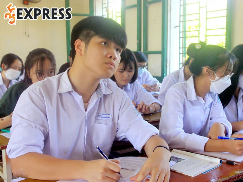 hanh-trinh-tro-thanh-quan-quan-olympia-cua-nguyen-vu-2-35express