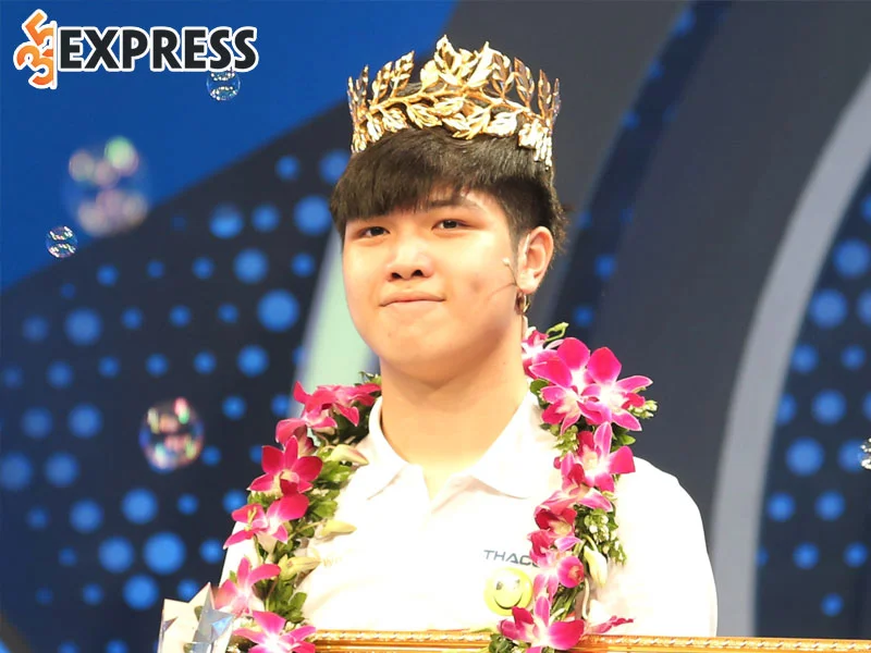 hanh-trinh-tro-thanh-quan-quan-olympia-cua-nguyen-vu-3-35express
