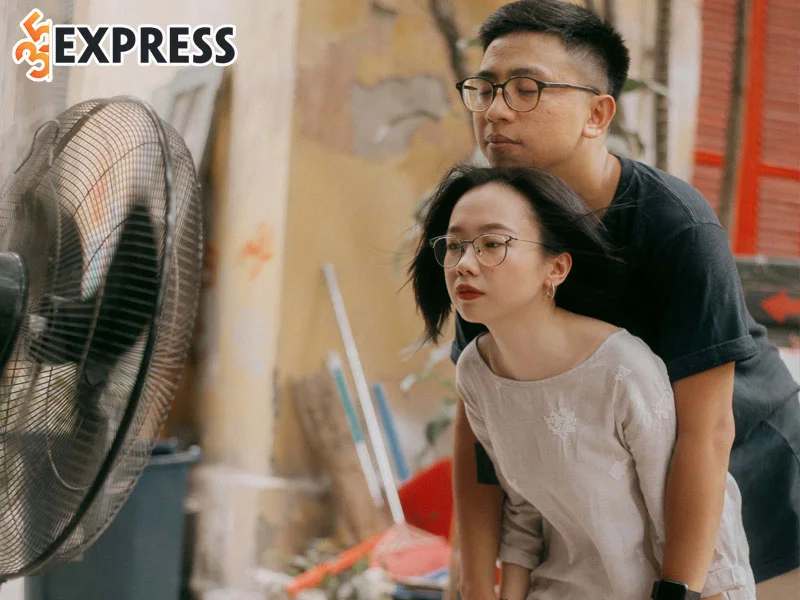 hon-nhan-cua-thieu-gia-ha-thanh-tan-mot-cu-1-35express