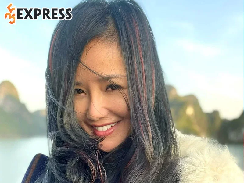 hon-nhan-day-trac-tro-cua-ca-si-hong-nhung-35express