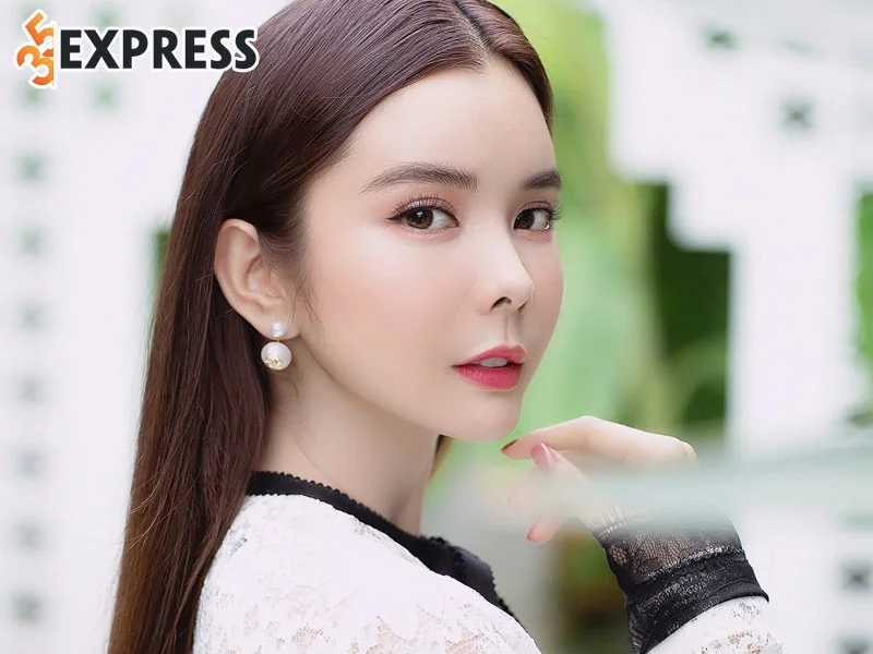 huynh-vy-tro-thanh-giam-khao-hoa-hau-du-lich-the-gioi-2022-1-35express