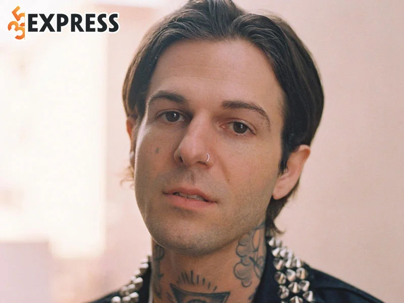 jesse-rutherford-la-ai-1-35express