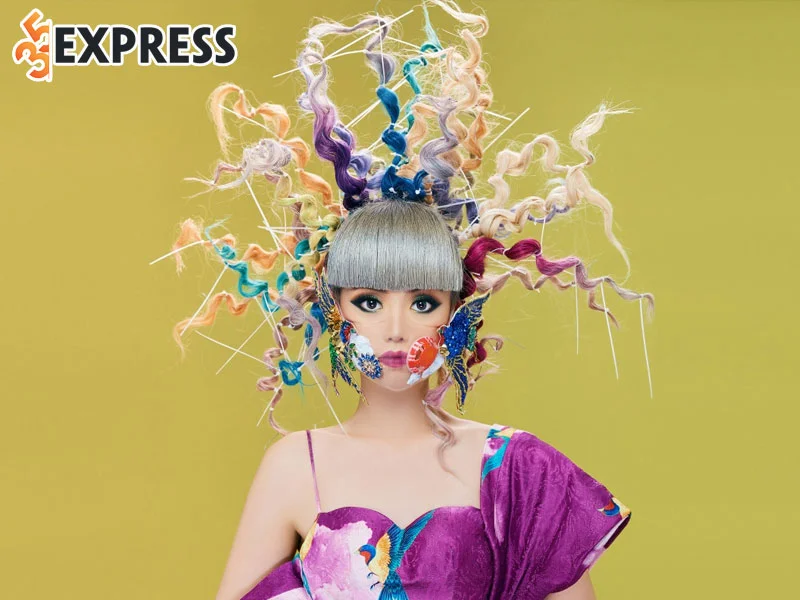 jessica-minh-anh-co-hoc-van-khung-co-nao-35express