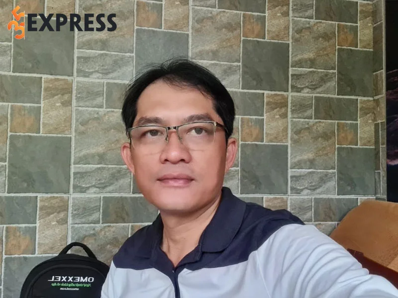 jimmy-huynh-tro-thu-dac-luc-cua-ba-nguyen-phuong-hang-35express