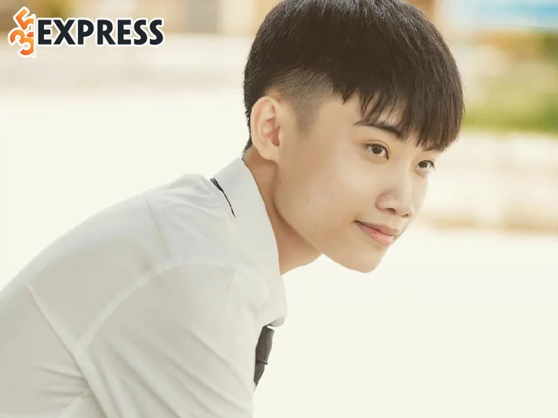 ma-gaming-nam-game-thu-nho-tuoi-tai-nang-35express