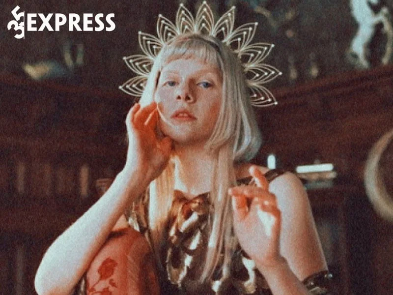 mot-so-hinh-anh-moi-nhat-cua-ca-si-aurora-4-35express