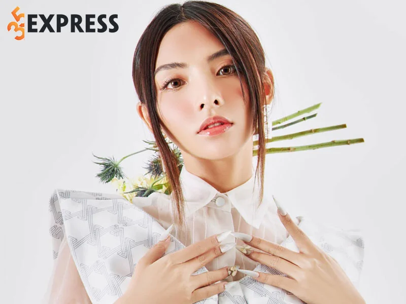 mot-so-hinh-anh-moi-nhat-cua-quinn-hien-mai-35express