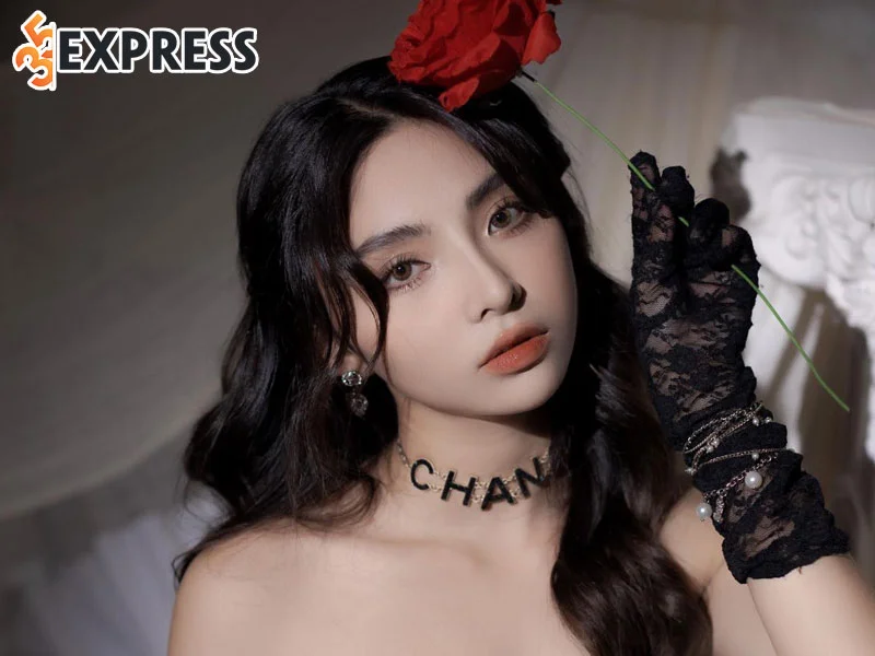 mot-so-hinh-anh-moi-nhat-cua-quinn-hien-mai-5-35express