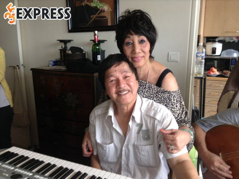 nghe-si-ha-my-lien-dot-ngot-qua-doi-tren-duong-di-dien-35express