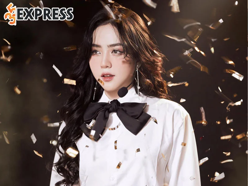 ngo-thi-kim-yen-quyet-tam-tro-thanh-mot-streamer-chuyen-nghiep-1-35express