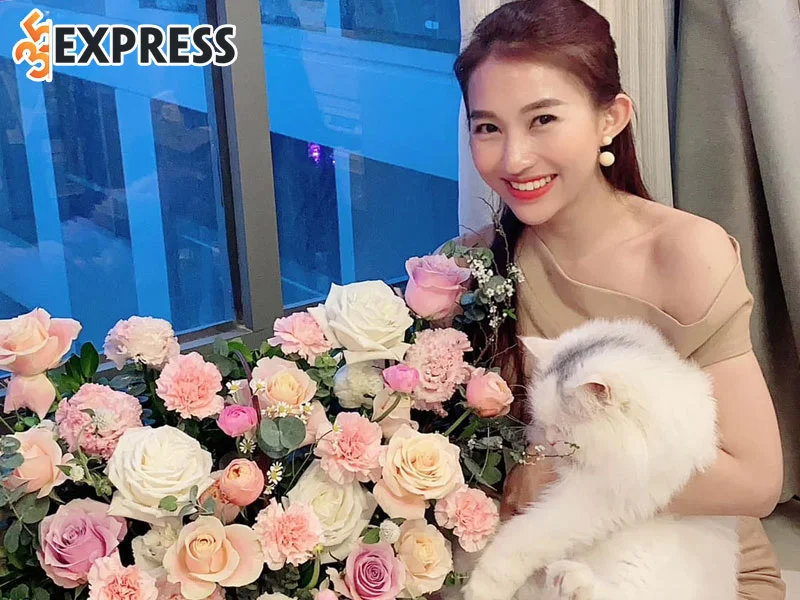 nguyen-hoang-my-ngoc-giao-chu-phai-nasal-1-+35express
