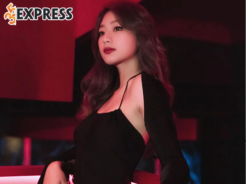 nhan-sac-ngot-ngao-cua-doan-kim-anh-co-nang-a-khoi-1-dai-hoc-duy-tan-35express