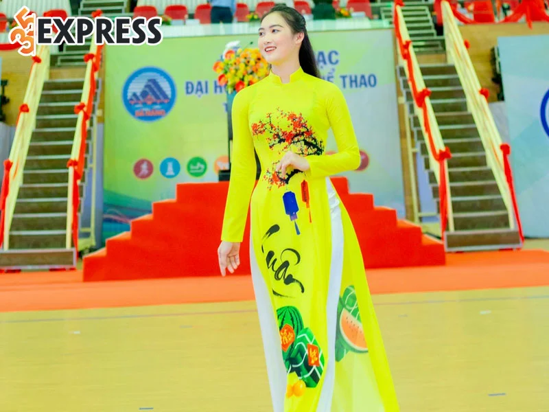 nhung-hinh-anh-dep-cua-hot-girl-pham-thi-hoa-phuong-4-35express