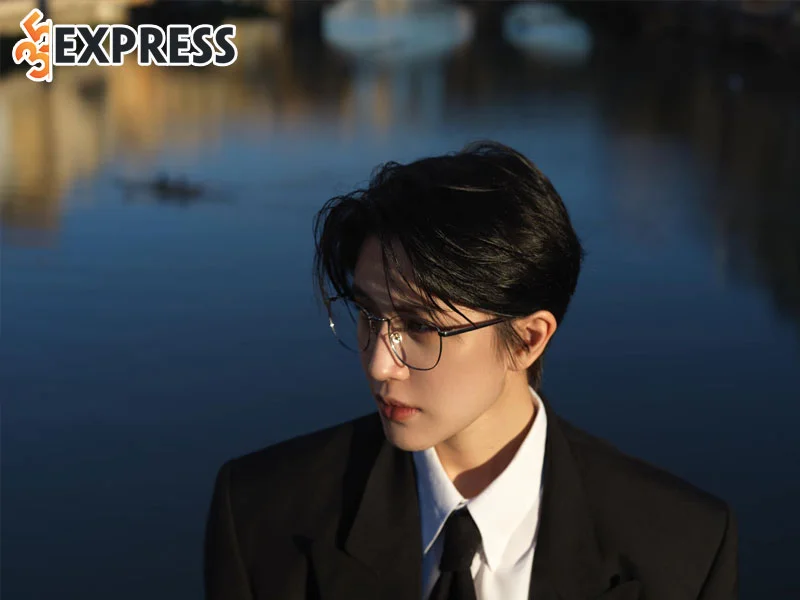 nhung-hinh-anh-dep-trai-mien-ban-cua-cosplayer-hakken-35express