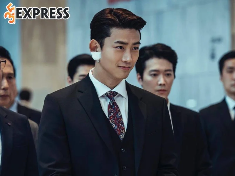 ok-taecyeon-duoc-menh-danh-la-my-nam-man-anh-1-35express
