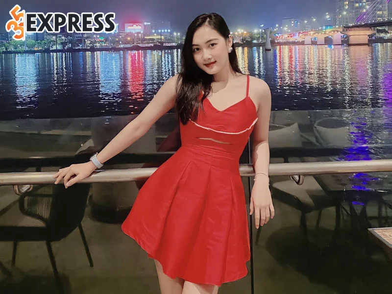 pham-thi-hoa-phuong-nang-hot-girl-so-huu-phong-cach-sexy-35express