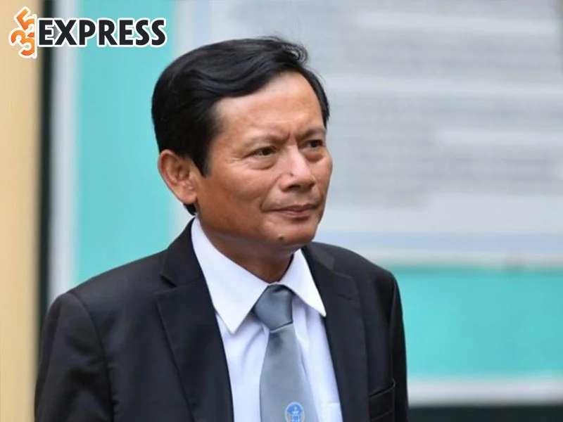 phan-trung-hoai-la-ai-1-35express