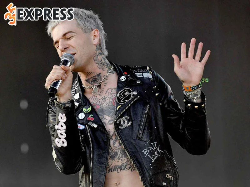 su-nghiep-am-nhac-cua-jesse-rutherford-35express