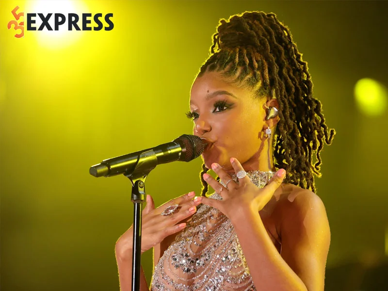 su-nghiep-ca-hat-cua-halle-bailey-3-35express