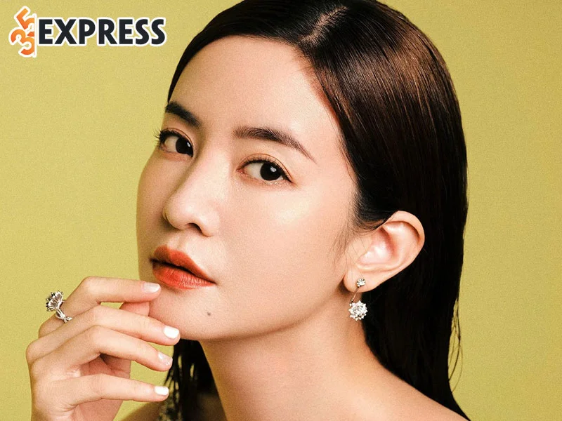 su-nghiep-cua-tieu-yen-tu-ly-thanh-2-35express