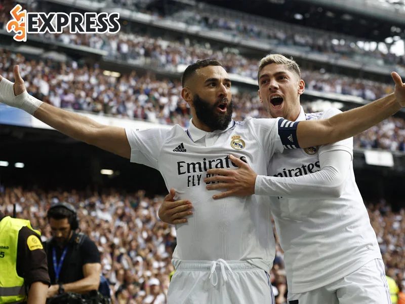 su-nghiep-da-bong-cua-nam-cau-thu-karim-benzema-2-35express