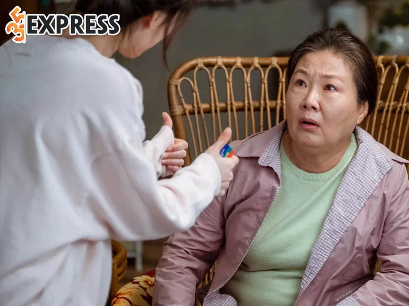 su-nghiep-dien-xuat-cua-dien-vien-kim-hae-sook-1-35express