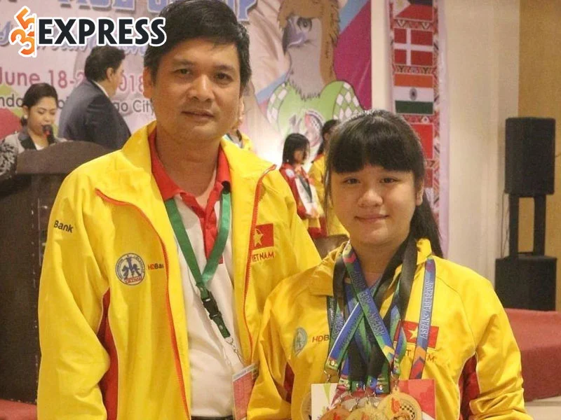 thien-ngan-duoc-phong-danh-hieu-kien-tuong-35express