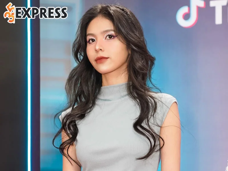 tiktoker-huyen-phuong-gay-tranh-cai-ngay-tap-dau-fashup-2022-1-35express