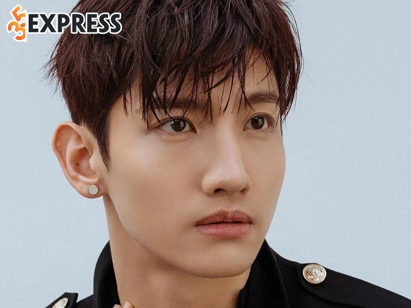 tom-tat-ly-lich-tieu-su-ca-si-changmin-tvxq-35express